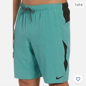 NWT Men's Nike 9" swim trunks